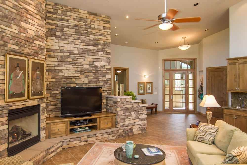 Stone wall design for living room