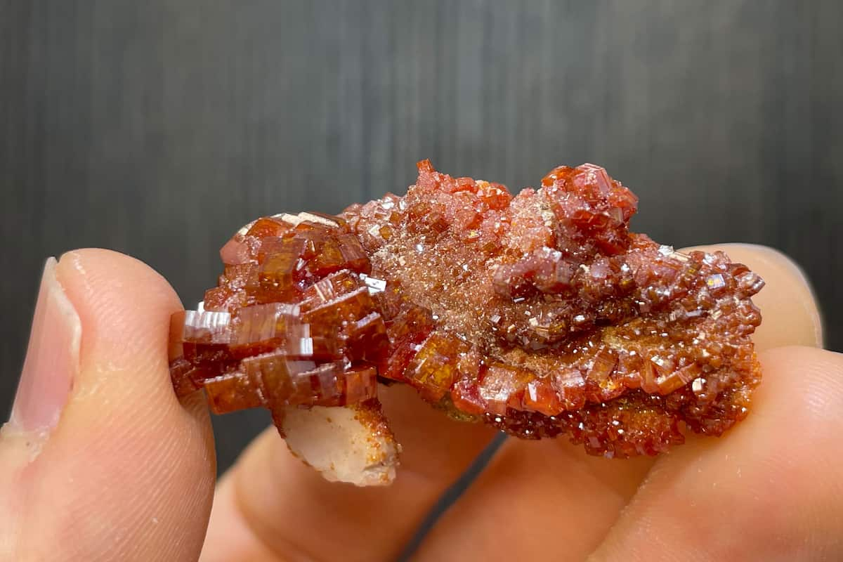  Red Barite; Tabular Prismatic Bladed Crystals Forms 2 Applications Paint Polymers 