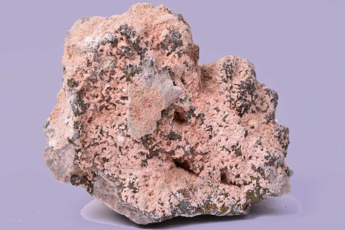  Pink Barite; Hexagonal Orthorhombic Shapes Mohs Hardness (3 3.5) Transparent Opaque 